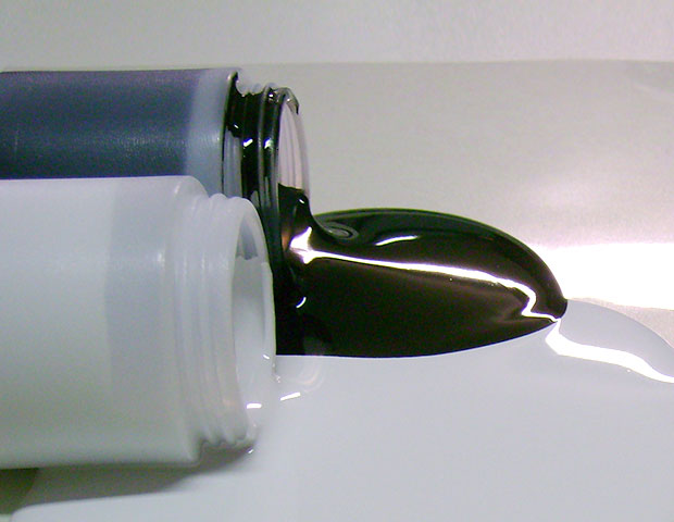 Conductive black coloring paste